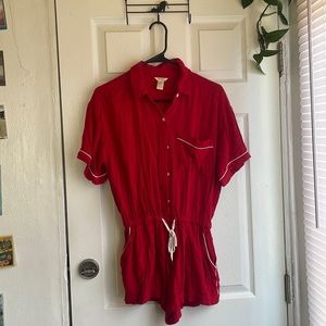 Hot red racer jumper. Super cute it’s just not my color.